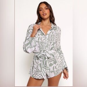 Petal & Pup Sage Tropical Print Romper XL NWT Nordstrom Linen Blend